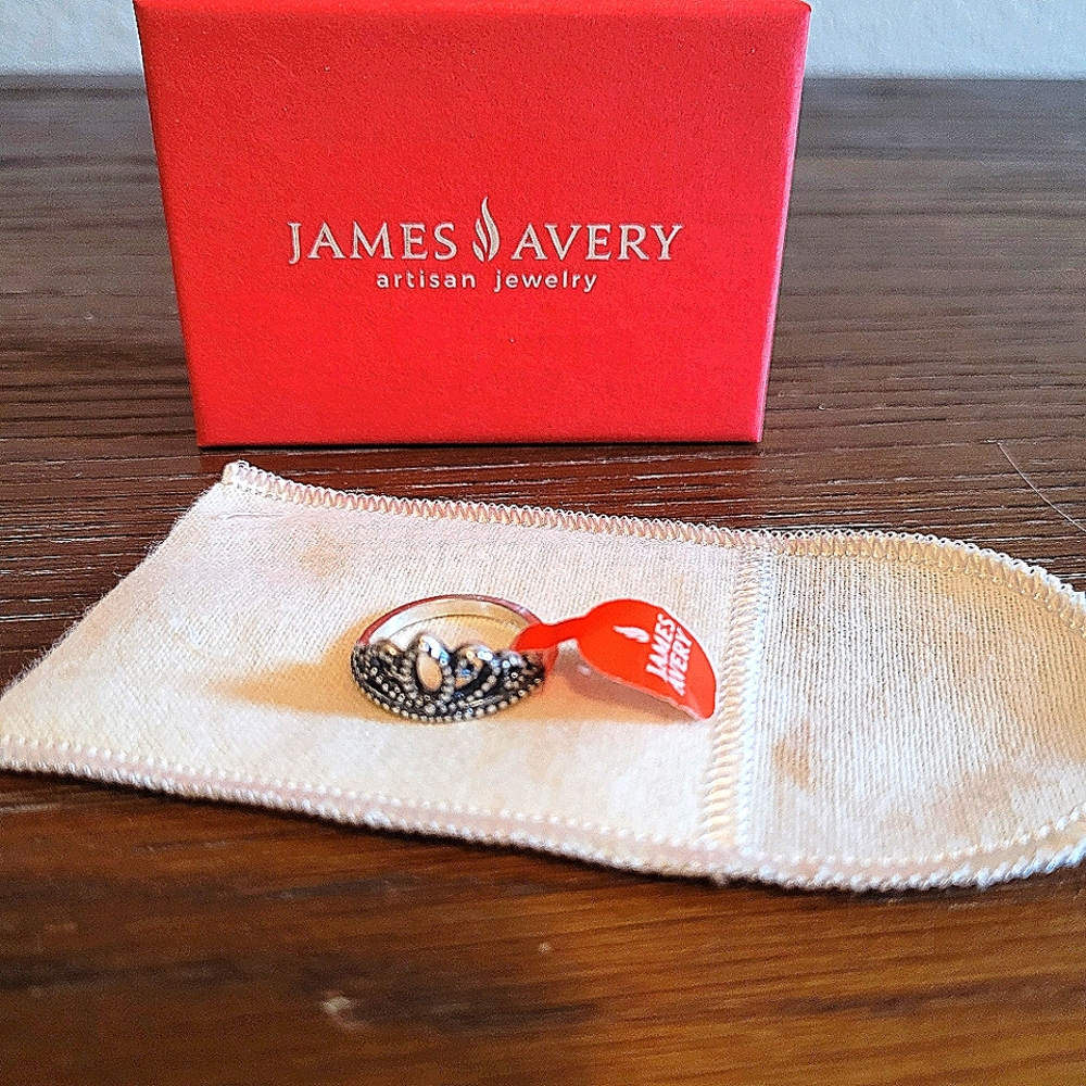 NWT James Avery Ring 6.5 💍
